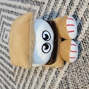 Gund Smores Graham Cracker Marshmallow Squishy Friend 5 in tall 6 in wide
